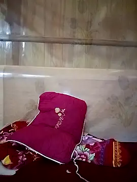 Snapshot of Em_xinh01 chatting on November 12, 2025, 5:19 am Em xinh01 online show from November 12, 2025, 5:19 am