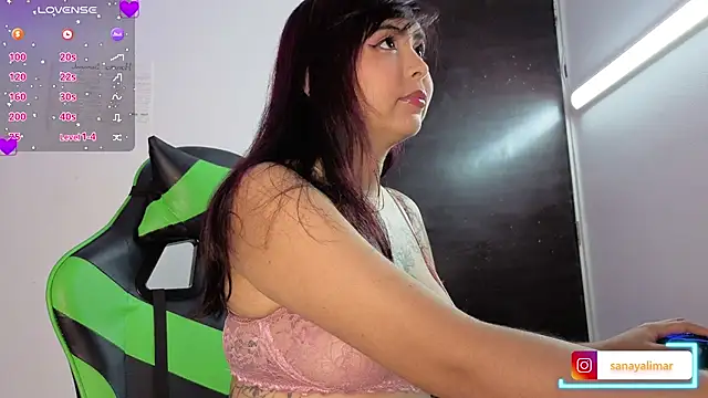 Snapshot of Hinatta-Tatto1 chatting on February 26, 2026, 3:27 am Hinatta-Tatto1 online show from February 26, 2026, 3:27 am