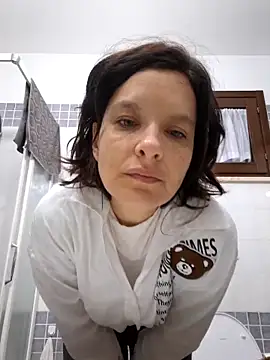 Snapshot of Piediniecollant chatting on November 11, 2025, 5:40 am Piediniecollant online show from November 11, 2025, 5:40 am