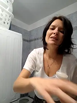 Snapshot of Piediniecollant chatting on December 19, 2025, 5:36 am Piediniecollant online show from December 19, 2025, 5:36 am