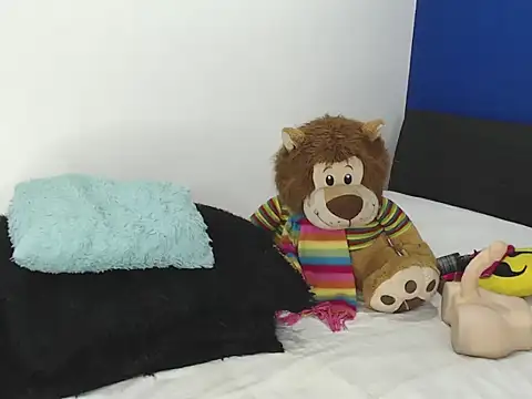 EmmilyConnor online show from February 15, 2026, 9:55 pm