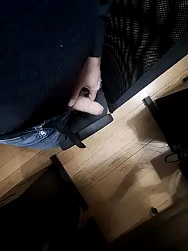 Snapshot of EchoVibe_86 chatting on November 6, 2025, 3:13 pm EchoVibe 86 online show from November 6, 2025, 3:13 pm