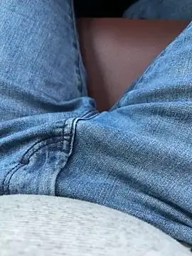 Snapshot of EchoVibe_86 chatting on November 26, 2025, 2:29 pm EchoVibe 86 online show from November 26, 2025, 2:29 pm