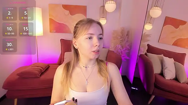 Snapshot of Nora_Miller chatting on November 6, 2025, 5:52 am Nora Miller online show from November 6, 2025, 5:52 am