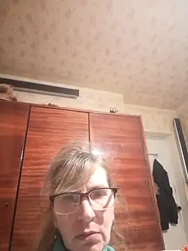 Snapshot of Georgette466 chatting on February 19, 2026, 6:04 pm Georgette466 online show from February 19, 2026, 6:04 pm