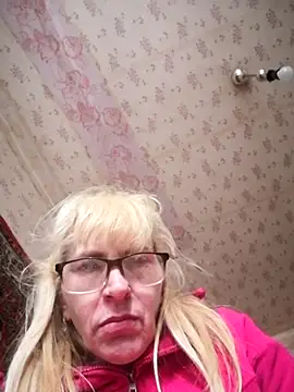 Snapshot of Georgette466 chatting on April 10, 2026, 11:59 am Georgette466 online show from April 10, 2026, 11:59 am