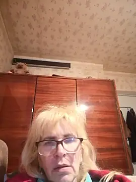Snapshot of Georgette466 chatting on April 12, 2026, 3:39 pm Georgette466 online show from April 12, 2026, 3:39 pm