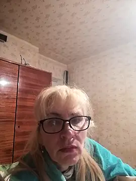Snapshot of Georgette466 chatting on May 1, 2026, 3:27 pm Georgette466 online show from May 1, 2026, 3:27 pm
