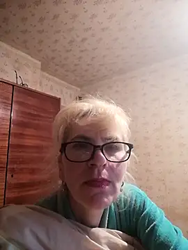 Snapshot of Georgette466 chatting on May 2, 2026, 4:17 am Georgette466 online show from May 2, 2026, 4:17 am