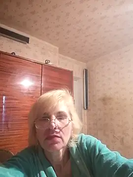 Snapshot of Georgette466 chatting on May 10, 2026, 3:17 pm Georgette466 online show from May 10, 2026, 3:17 pm