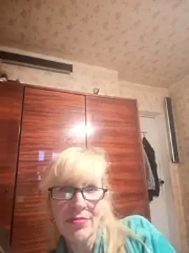 Snapshot of Georgette466 chatting on May 12, 2026, 4:37 pm Georgette466 online show from May 12, 2026, 4:37 pm