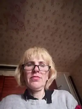 Snapshot of Georgette466 chatting on May 13, 2026, 1:52 pm Georgette466 online show from May 13, 2026, 1:52 pm