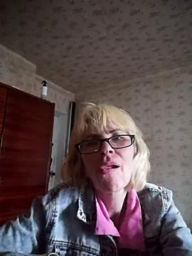 Snapshot of Georgette466 chatting on May 27, 2026, 4:26 pm Georgette466 online show from May 27, 2026, 4:26 pm