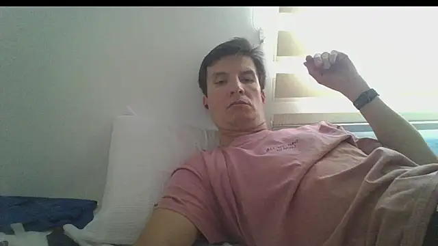 carliesexyman online show from October 28, 2025, 4:53 pm