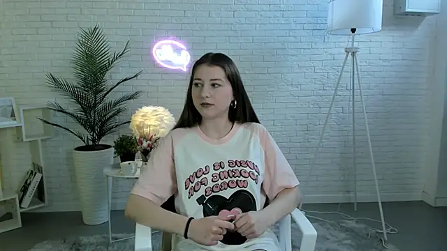 AudriaSagan online show from November 3, 2025, 7:31 am