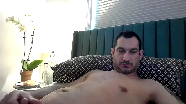 Snapshot of ckraiders84 chatting on January 14, 2026, 6:46 pm ckraiders84 online show from January 14, 2026, 6:46 pm