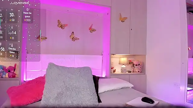 GabyMason  online show from January 7, 2026, 11:56 am