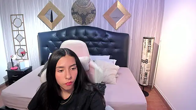 Snapshot of shirley_sweet_ chatting on November 1, 2025, 8:44 pm shirley sweet online show from November 1, 2025, 8:44 pm