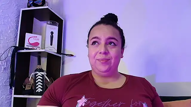 Snapshot of Natasha_Amber chatting on November 3, 2025, 3:35 pm Natasha Amber online show from November 3, 2025, 3:35 pm