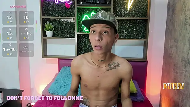 Max Steell online show from November 7, 2025, 3:17 am