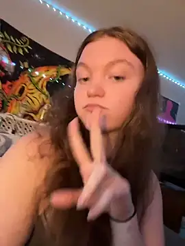 Snapshot of stonerbaby chatting on October 30, 2025, 9:48 pm stonerbaby online show from October 30, 2025, 9:48 pm