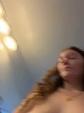 Snapshot of stonerbaby chatting on November 4, 2025, 7:57 pm stonerbaby online show from November 4, 2025, 7:57 pm