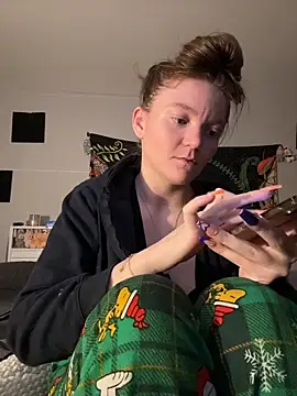 Snapshot of stonerbaby chatting on February 2, 2026, 4:00 am stonerbaby online show from February 2, 2026, 4:00 am