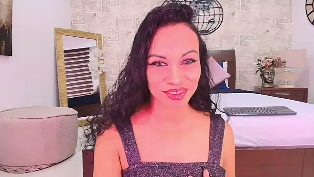 Marilyn Blakee online show from November 14, 2025, 1:21 pm