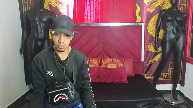 Snapshot of Latin_Duo13 chatting on November 26, 2025, 7:37 pm Latin Duo13 online show from November 26, 2025, 7:37 pm