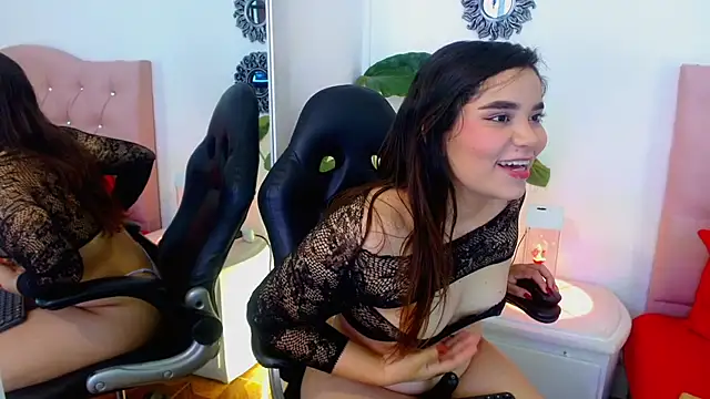 Snapshot of barbara_baker_ chatting on December 1, 2025, 3:33 am barbara baker online show from December 1, 2025, 3:33 am