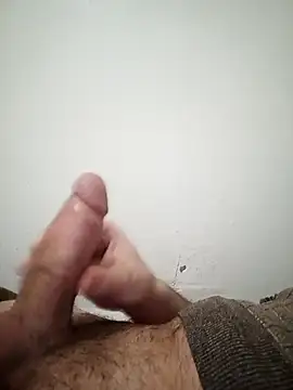 Snapshot of Fa7l1995 chatting on March 24, 2026, 11:32 pm Fa7l1995 online show from March 24, 2026, 11:32 pm