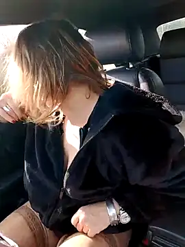 Snapshot of BettyDavisEyesUK chatting on March 11, 2026, 2:23 pm BettyDavisEyesUK online show from March 11, 2026, 2:23 pm