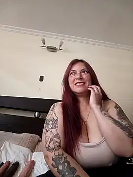 Snapshot of SofiBelluccix chatting on October 30, 2025, 3:46 pm SofiBelluccix online show from October 30, 2025, 3:46 pm