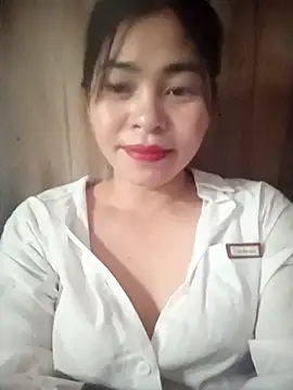 Snapshot of Bamboo-niee123 chatting on February 3, 2026, 2:53 am Bamboo-niee123 online show from February 3, 2026, 2:53 am