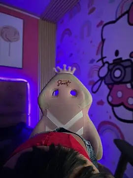 Snapshot of Maryana_LS chatting on October 28, 2025, 1:58 pm Maryana LS online show from October 28, 2025, 1:58 pm