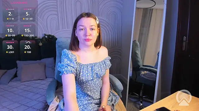 Snapshot of R_I_N_A chatting on January 10, 2026, 1:07 am R I N A online show from January 10, 2026, 1:07 am