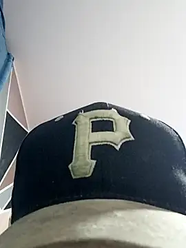 Snapshot of Andres_-suarez chatting on October 29, 2025, 12:02 am Andres -suarez online show from October 29, 2025, 12:02 am