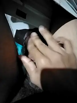 Snapshot of Sudda1199 chatting on December 20, 2025, 2:57 pm Sudda1199 online show from December 20, 2025, 2:57 pm