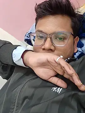 Snapshot of playboy210600 chatting on December 16, 2025, 1:16 pm playboy210600 online show from December 16, 2025, 1:16 pm