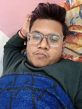 Snapshot of playboy210600 chatting on December 18, 2025, 5:41 pm playboy210600 online show from December 18, 2025, 5:41 pm