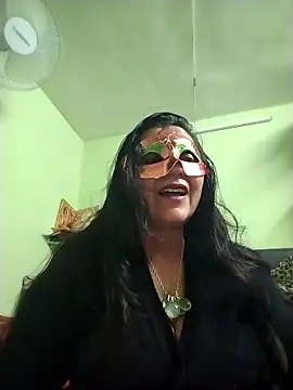 Snapshot of LOVE__RANI chatting on December 4, 2025, 8:34 am LOVE RANI online show from December 4, 2025, 8:34 am