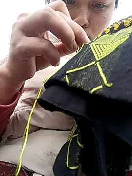 yoyo-mi online show from January 16, 2026, 4:38 am