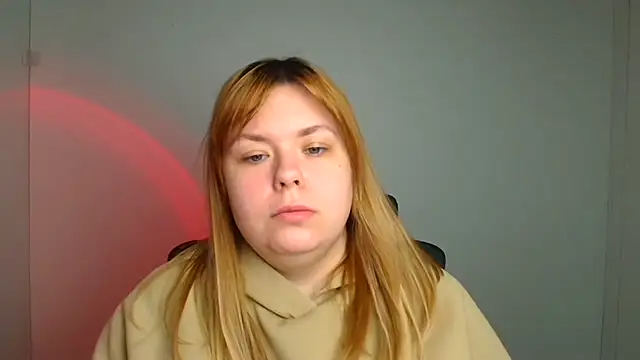 Snapshot of SusannaNight chatting on March 3, 2026, 6:19 am SusannaNight online show from March 3, 2026, 6:19 am