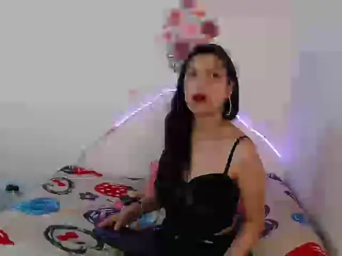 Snapshot of LIYXS chatting on October 29, 2025, 2:19 pm LIYXS online show from October 29, 2025, 2:19 pm