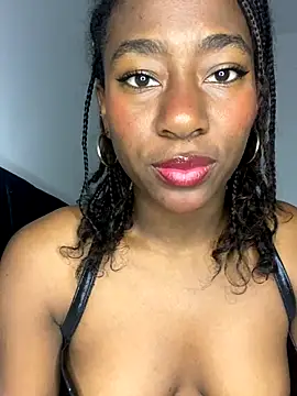 Snapshot of milarain chatting on December 1, 2025, 11:43 pm milarain online show from December 1, 2025, 11:43 pm