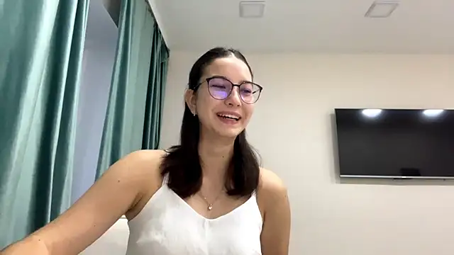 Allisgree online show from November 10, 2025, 7:18 am