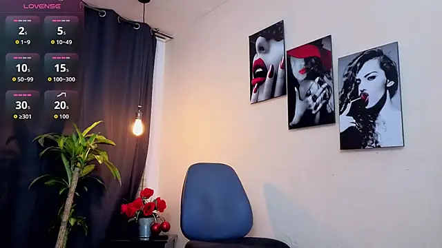 Snapshot of Flor_Gil chatting on November 28, 2025, 3:20 am Flor Gil online show from November 28, 2025, 3:20 am