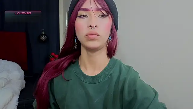 Snapshot of Flor_Gil chatting on January 8, 2026, 2:25 am Flor Gil online show from January 8, 2026, 2:25 am