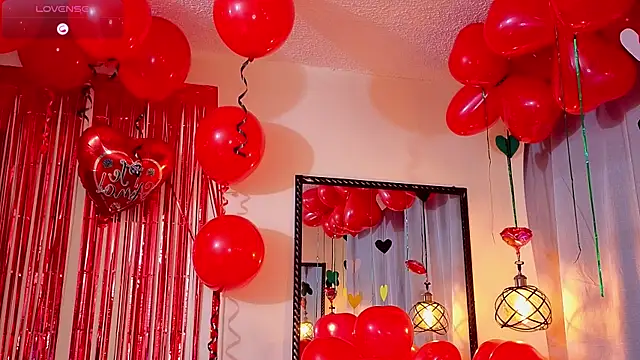 Snapshot of Flor_Gil chatting on February 15, 2026, 3:14 am Flor Gil online show from February 15, 2026, 3:14 am