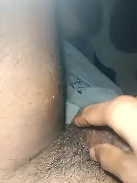 Snapshot of Your_hubby0 chatting on January 10, 2026, 8:10 pm Your hubby0 online show from January 10, 2026, 8:10 pm